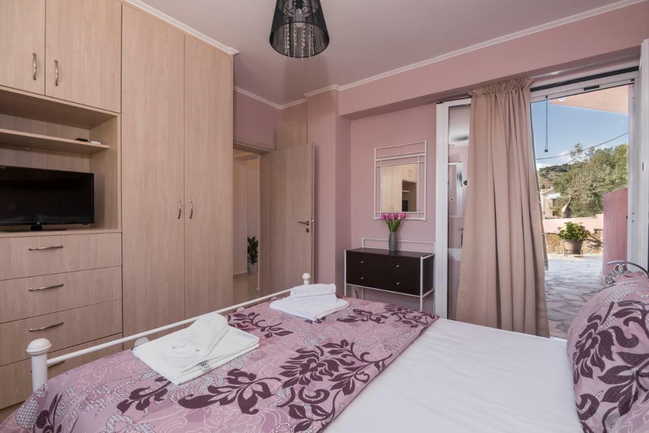 Sofia'S Apartments Razata Экстерьер фото