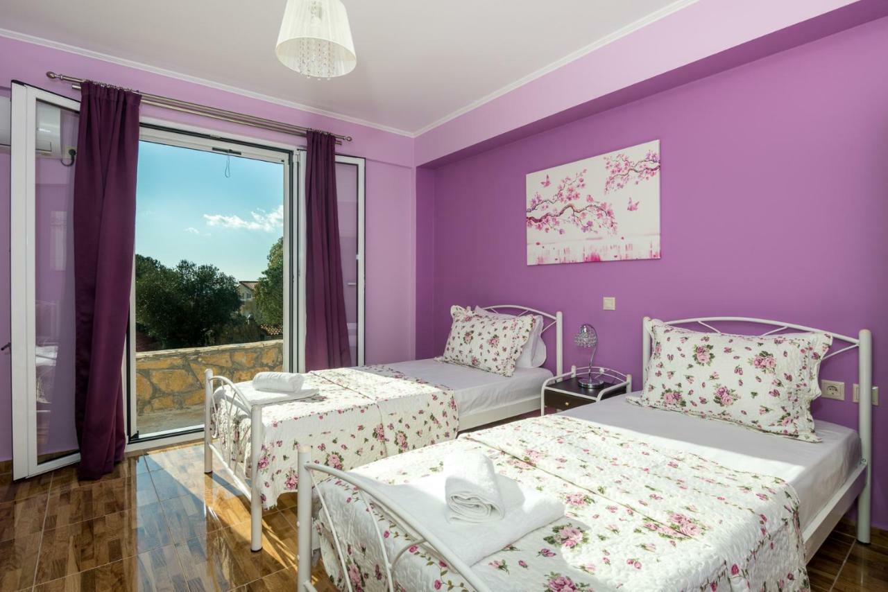Sofia'S Apartments Razata Экстерьер фото